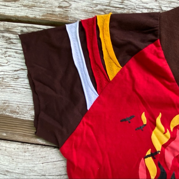 Red Y2K dragon tshirt with flames and striped, Size XS, NWOT - Picture 5 of 9